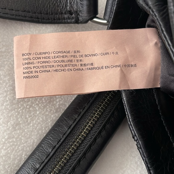 Brand new JUICY COUTURE Genuine Leather for Men Bag Size Small - Picture 9 of 16